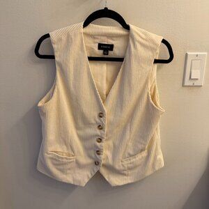 Evereve Cream Corduroy Button-Front Vest | Size L | Chic Neutral Layering Piece